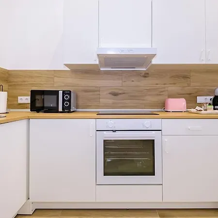 8 Pers, Equipped, 1 Min Playa Del Cura - 27a Торевьиа