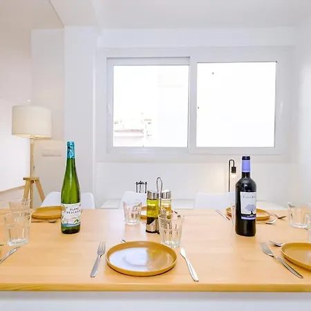 8 Pers, Equipped, 1 Min Playa Del Cura - 27a * Торевьиа