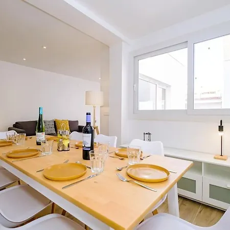 8 Pers, Equipped, 1 Min Playa Del Cura - 27a Торевьиа