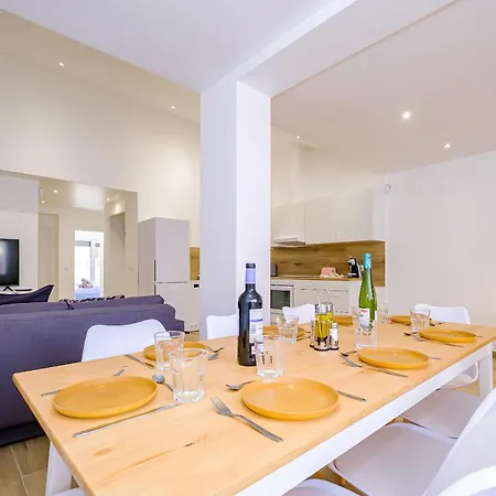 8 Pers, Equipped, 1 Min Playa Del Cura - 27a * Торевьиа